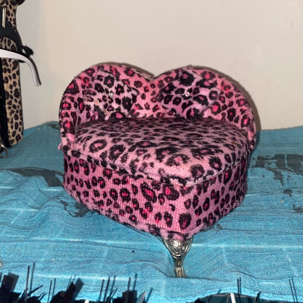 Heart jewelry box